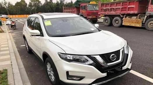全系国六,轴距超2米7,配日产7速CVT,比RAV4卖得好