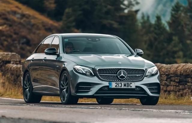 3.0T+48V，4.5秒破百!这款奔驰车官图发布，买宝马的后悔了