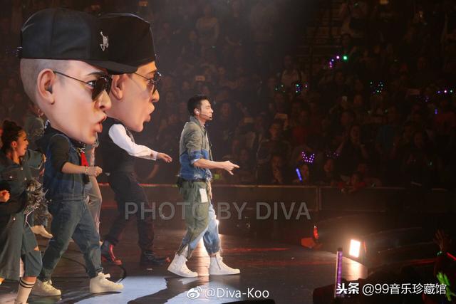 刘德华世界巡回演唱会 第八场 每张图片都是回忆 最喜欢第一张