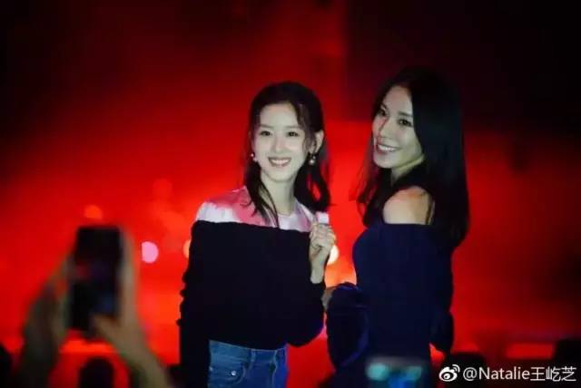 撕掉标签,综艺《不止于她》杨幂、胡静、文雅