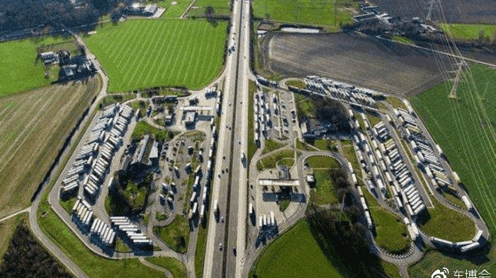 长途自驾需给汽车做个大保健，这7个部件的保养周期你都了解吗