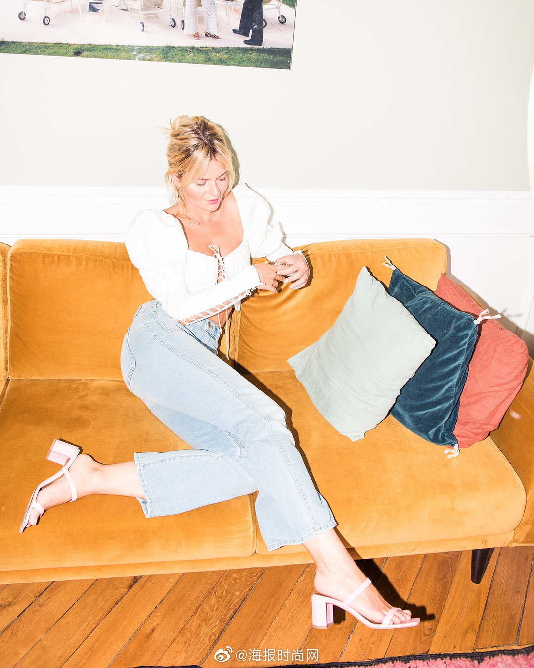 适合春夏的浪漫法式穿搭 巴黎时尚博主Sabina Socol|巴黎时尚|魅力_新浪新闻