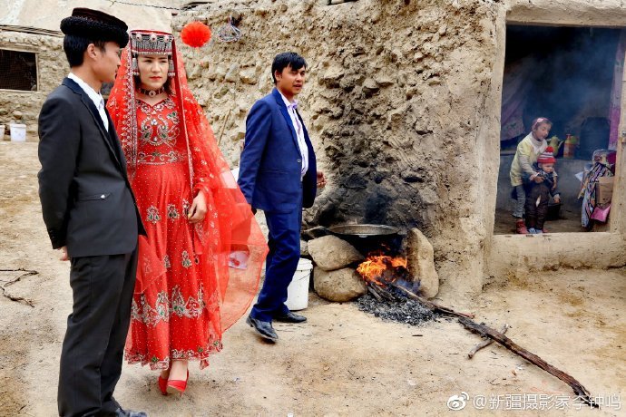 汉族小伙子的塔吉克族新娘
