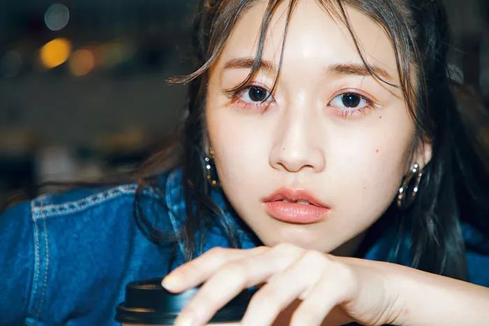 齐刘海泫雅完美演绎“清纯的性感” 好绝一女的！