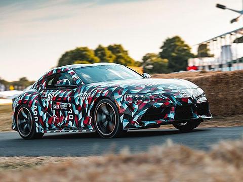 足足等了17年之久，这辆丰田为何注定成为19年热门车？