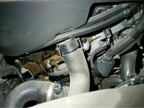 车不是被开坏的，而是被放坏的，汽车长期放置不开有这些危害