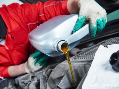 机油5000公里换一次是“胡说”？专家：这样换机油等着换车？