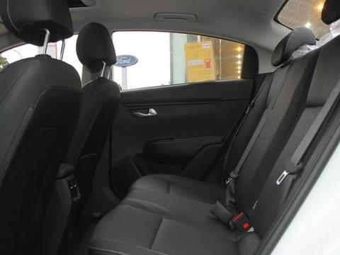 “10-15万小型两厢车“有新的文章更新，请注意查收