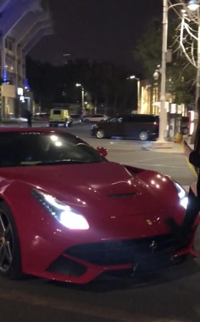 “欧系跑车“有新的文章更新，请注意查收