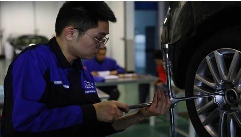 车主注意：车上这4个零件，在10万公里内必须更换，动力足贼省油