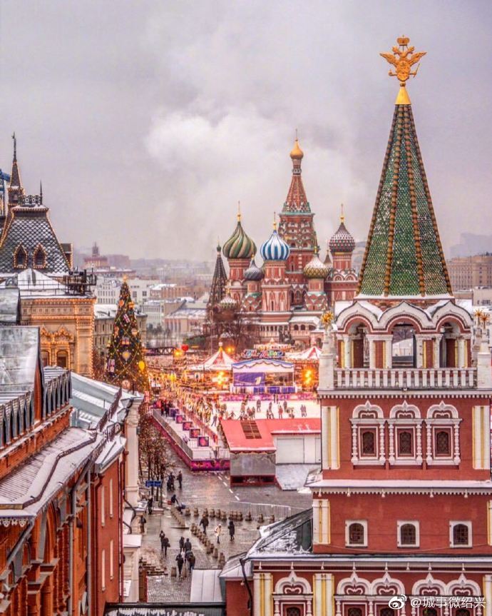 莫斯科红场雪景 好像童话里的世界哦
