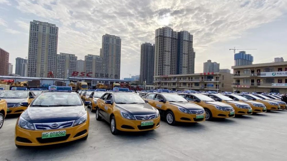 @谢坤看见 || 安康新增50辆纯电动出租车！春节打车不再难