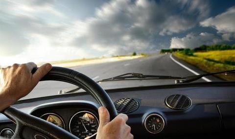 汽车熄火后，别进行这几个操作，否则车子寿命会缩短好几年