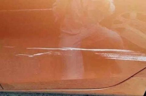 车身划痕怎么修最划算摸清这些门道喷漆的钱就省了！