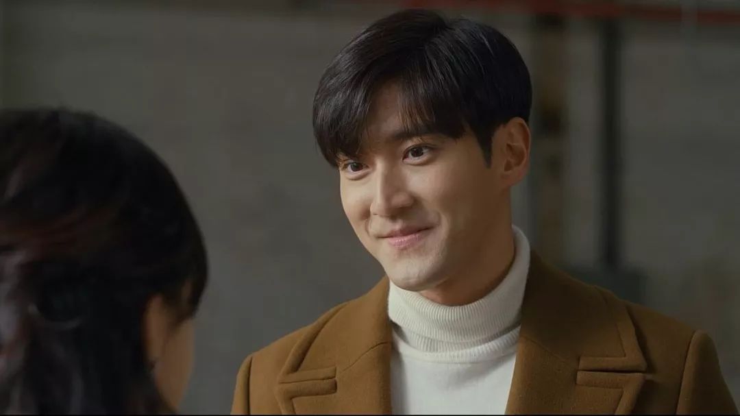 诈骗犯是最好的职业？娶漂亮女警直到人生巅峰，这部剧实在太爽！