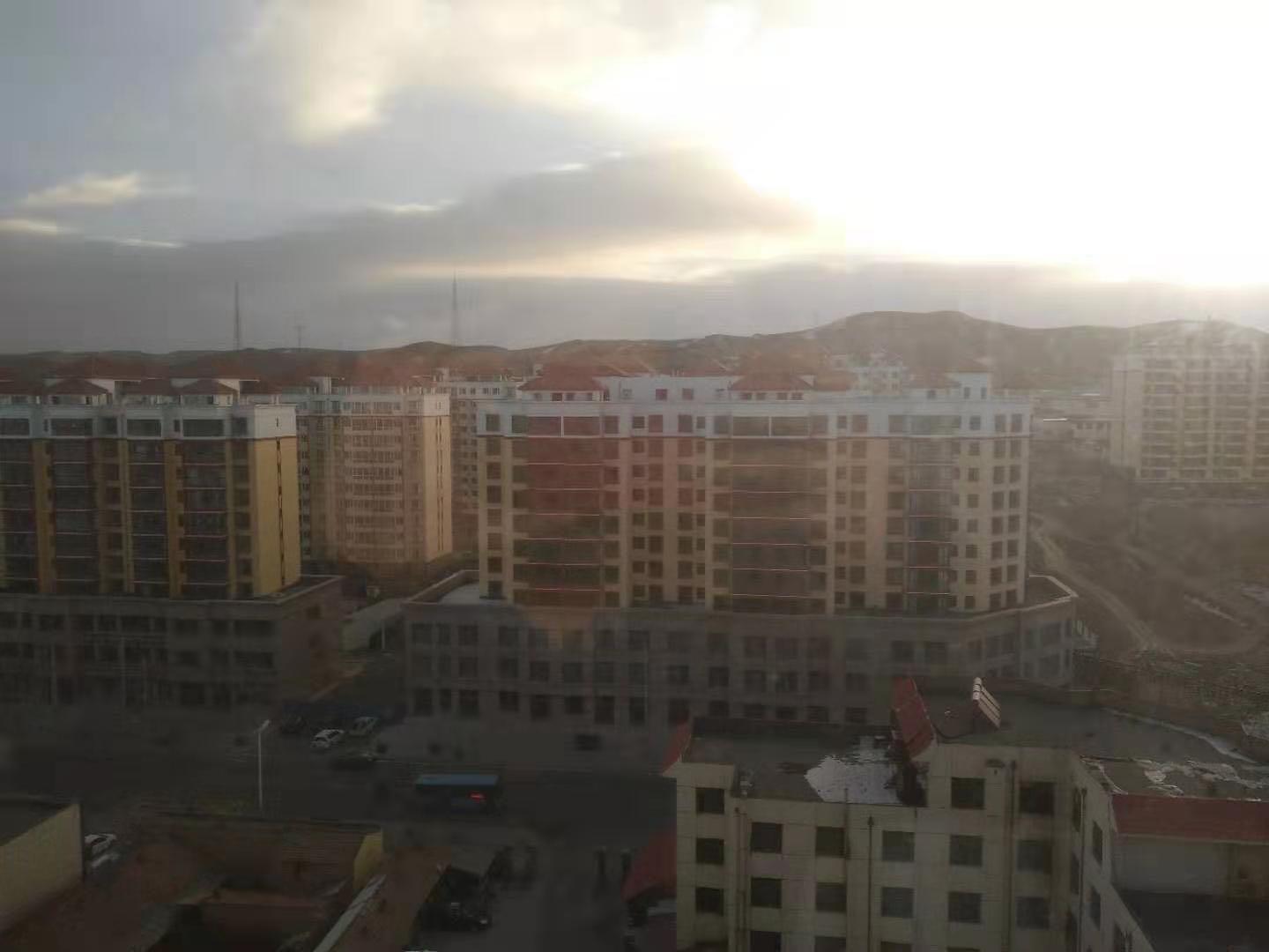 首付降低,银行“救市”?楼市还远没见底