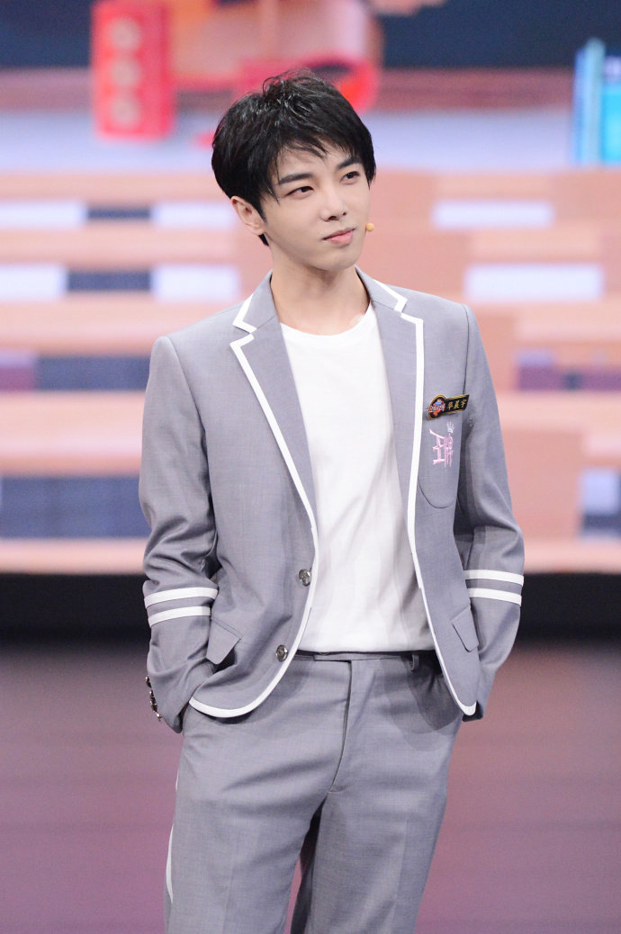 华晨宇《王牌对王牌》收视九连冠~节目蝉联省级卫视同时段第一