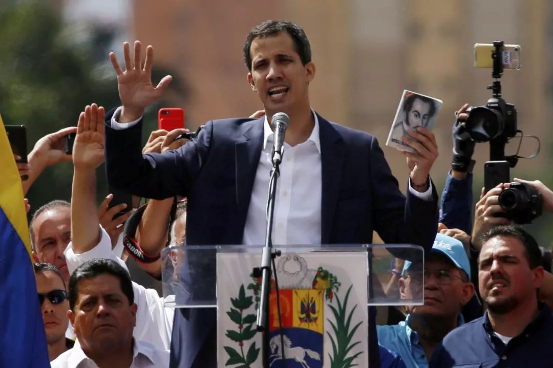 突发!美国公然煽动政变，委内瑞拉宣布与美国断交