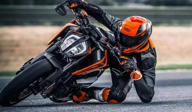 12.68万，KTM 790 DUKE正式进入国内，最大马力105匹