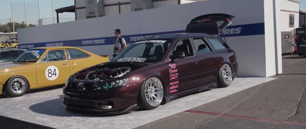 SEMA跑车改装大秀场！！！