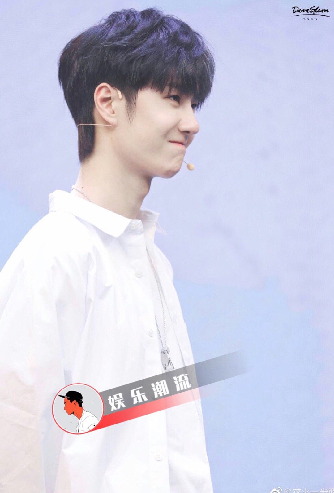 小沈龙小品报幕是王一博,粉丝:好失望