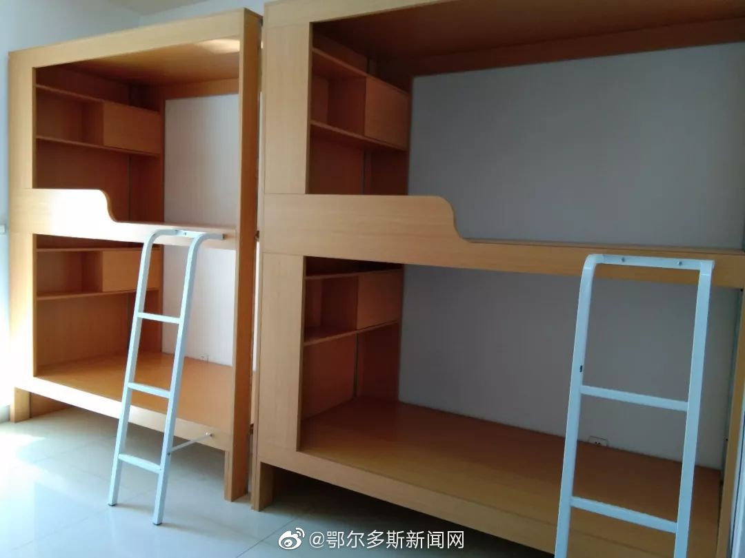 鄂尔多斯中学2020届_因为期待所以精彩---2020年鄂尔多斯市东胜区中学校(2)