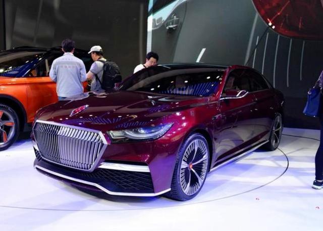 红旗凭借春晚火了，推出高富帅车型预计仅18万起，这次真要成神车