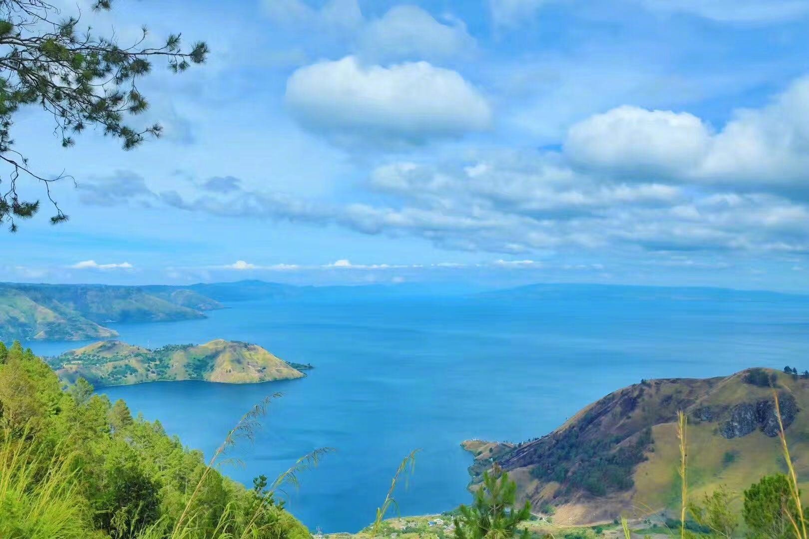 投稿人:小海哥苏门答腊岛的多巴湖有山有水有美景|多巴湖|苏门答腊岛|美景_新浪新闻