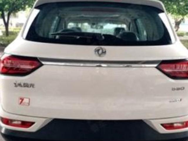 偶遇首台白2019款东风风光580!比捷途X70大