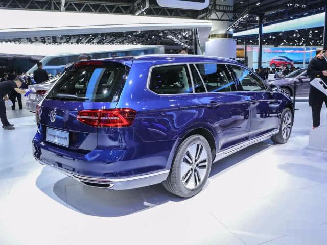 大众又一款良心车型，车身4.7米，最高配2.0T，仅5.5L油耗！