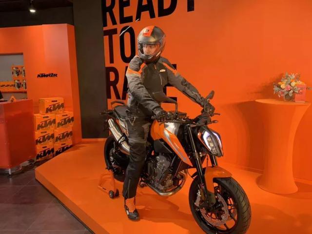 12.68万,KTM 790 DUKE正式进入国内,最大马力105匹