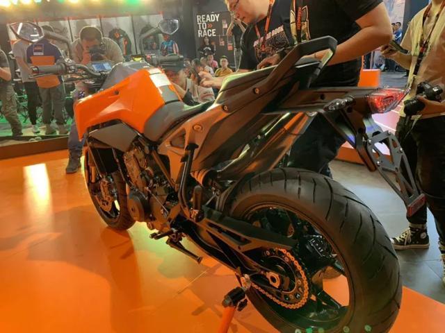 12.68万,KTM 790 DUKE正式进入国内,最大马力105匹