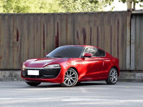 又一国产“美人豹”上市, 6.9秒破百卖14万, 标配无边框双开门