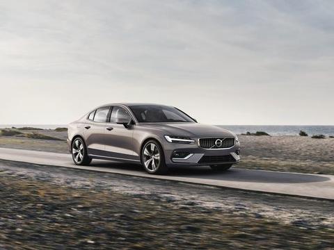 3系换代C级改款，沃尔沃翻身就看它，2.0T压榨406马力