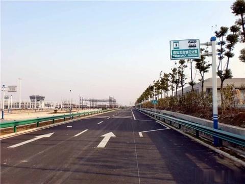 这里有“驾驶技巧“的最新资讯请不要错过