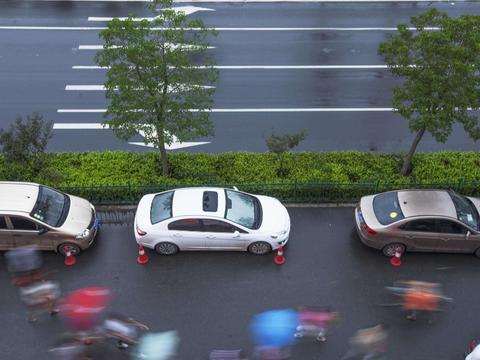 到目的地直接熄火下车？聪明人随手多做一步，能让发动机多用5年