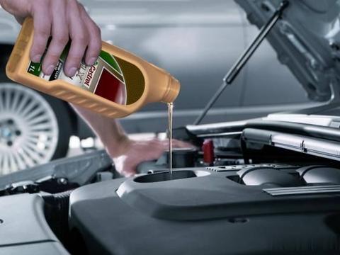 爱车保养到底该去哪，4s店还是修理厂更划算，你需要先知道这几点