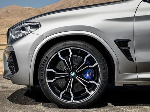 懂车皇：这两款新车型性能带来的完美表现，百公里加速只需4.1秒