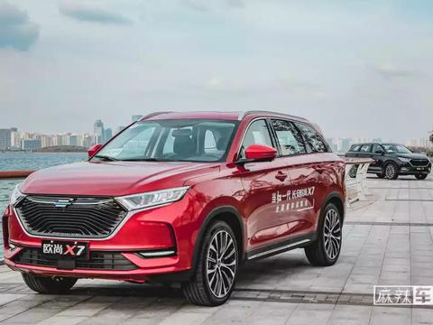 青岛不为人知的美食哪里找？跟着长安欧尚X7走准没错丨祺哥Vlog