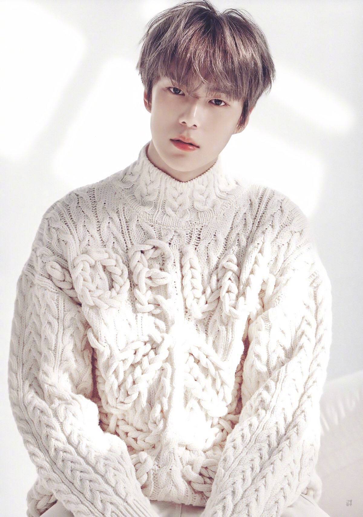 韩国男团MonstaX门面担当李玟赫