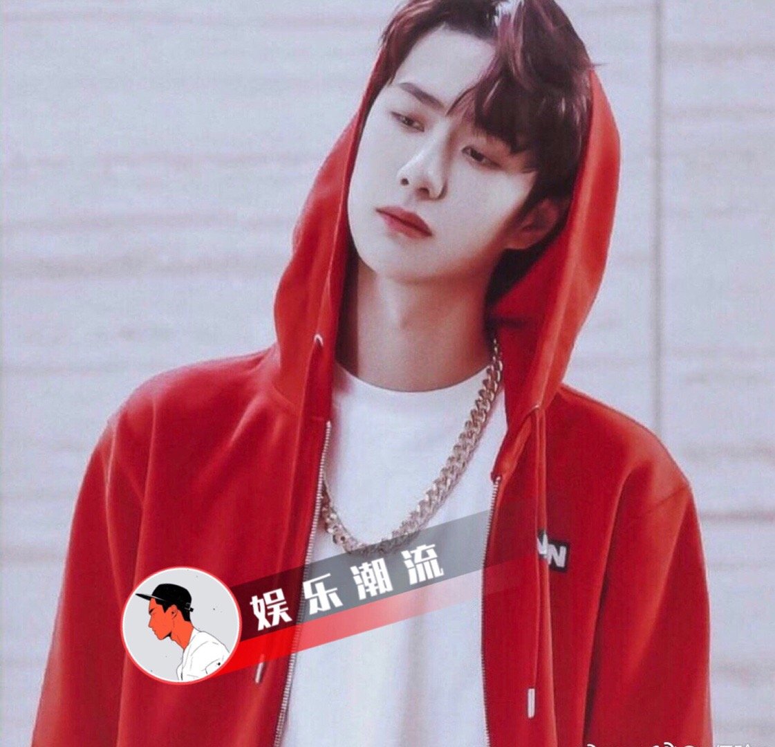 小沈龙小品报幕是王一博,粉丝:好失望