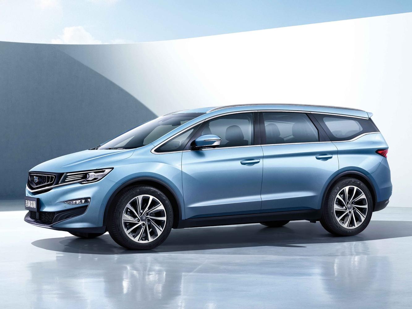 吉利第一台MPV，爆实用，满足一家出行没毛病