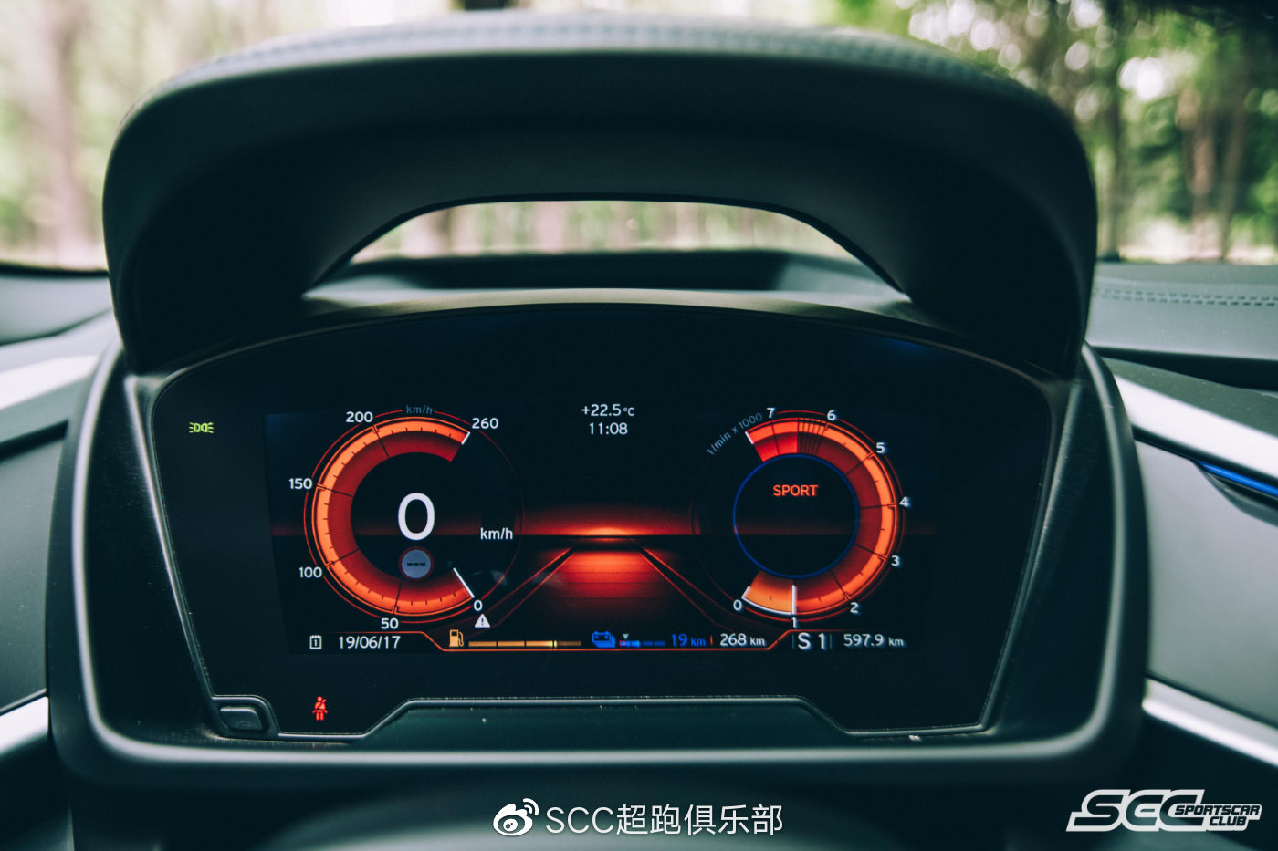 只有设计?这次带你全面认识宝马i8敞篷跑车