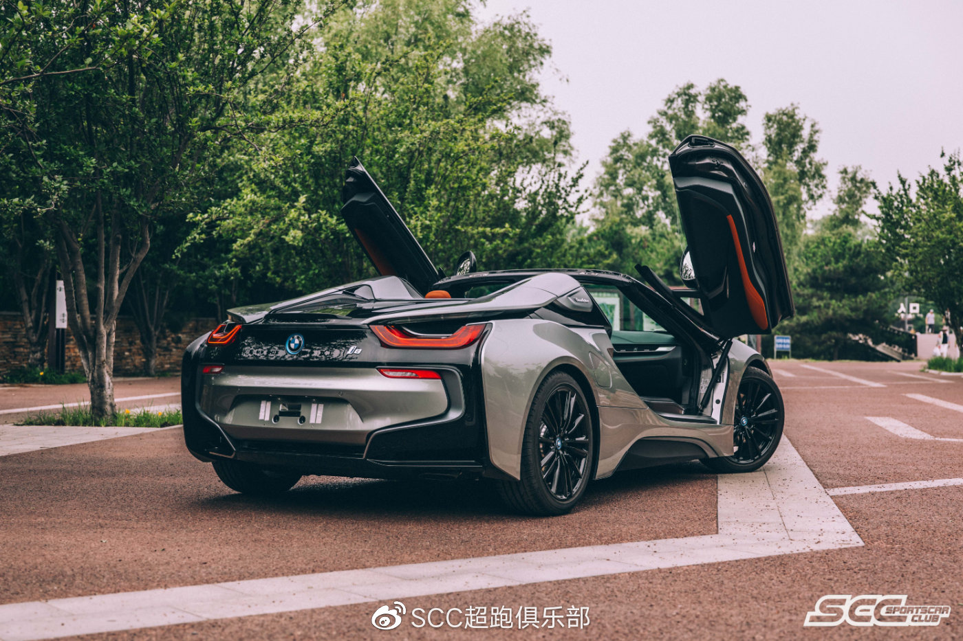 只有设计?这次带你全面认识宝马i8敞篷跑车
