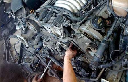 开快车和慢车产生积碳的差距大吗？老司机：怪不得你的油耗那么高