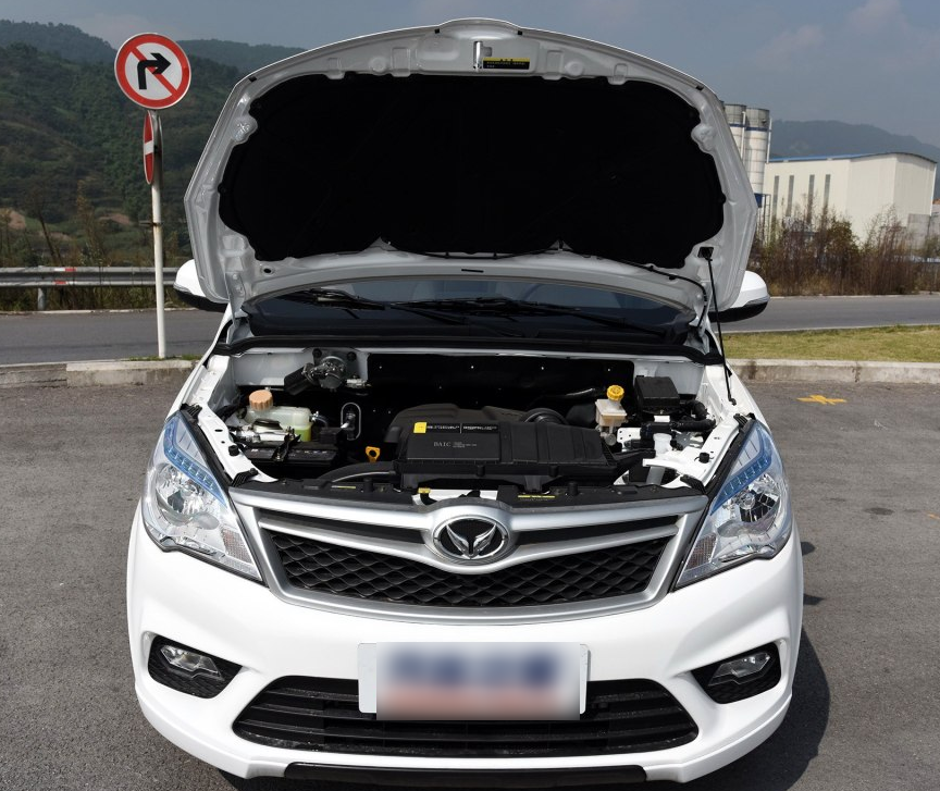 国产白菜价MPV,颜值赛别克GL8,比起实用性嘉际也不是对手