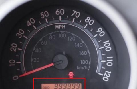 他开丰田“环绕“地球40圈！丰田送你台新车，告诉我你咋开的