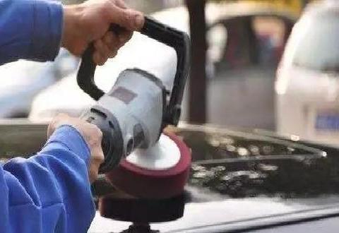 汽车知识：很多车主喜欢经常给车打蜡