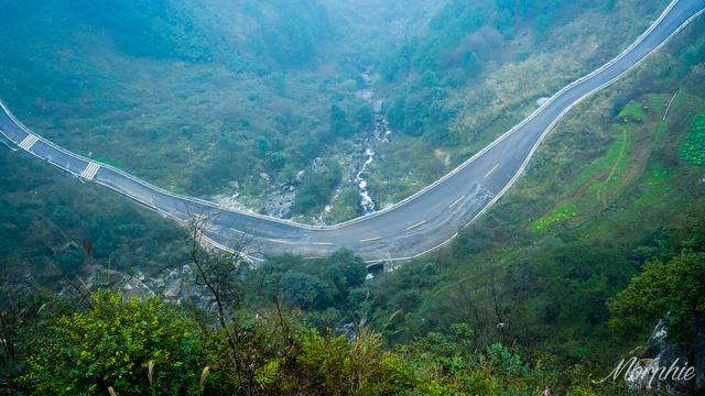 GO！春节去梦幻奥陶纪体验300米的悬崖高空，感受心跳的速度
