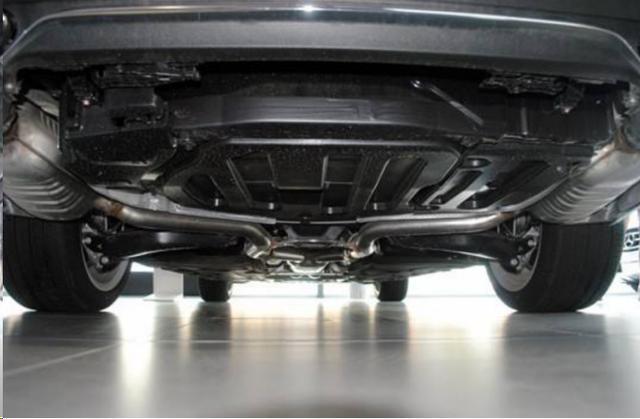 自驾游后汽车该如何保养，哪些才是重点保养的对象，你知道多少